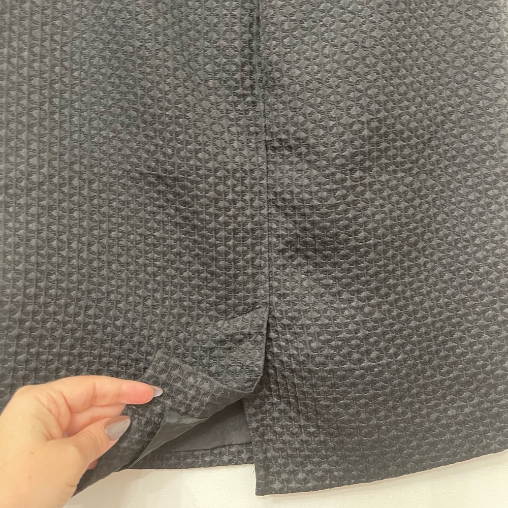 Banana Republic Textured Pencil Skirt - Picture 4 of 7